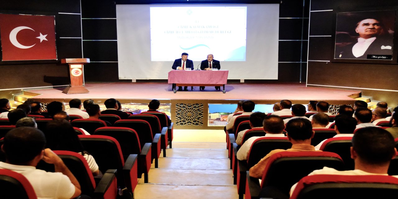 Cizre'de Eğitim Yılı Değerlendirme Toplantısı Yapıldı