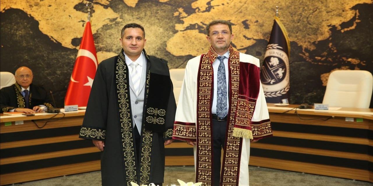 Şırnak Üniversitesi'nde Akademik Başarı Cübbe Töreniyle Taçlandı