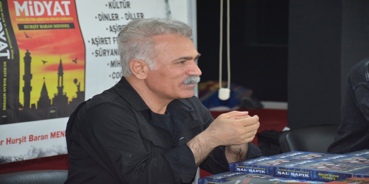 Silopi’de Gazeteci-Araştırmacı Yazar Hurşit Baran Mendeş’e Yoğun İlgi