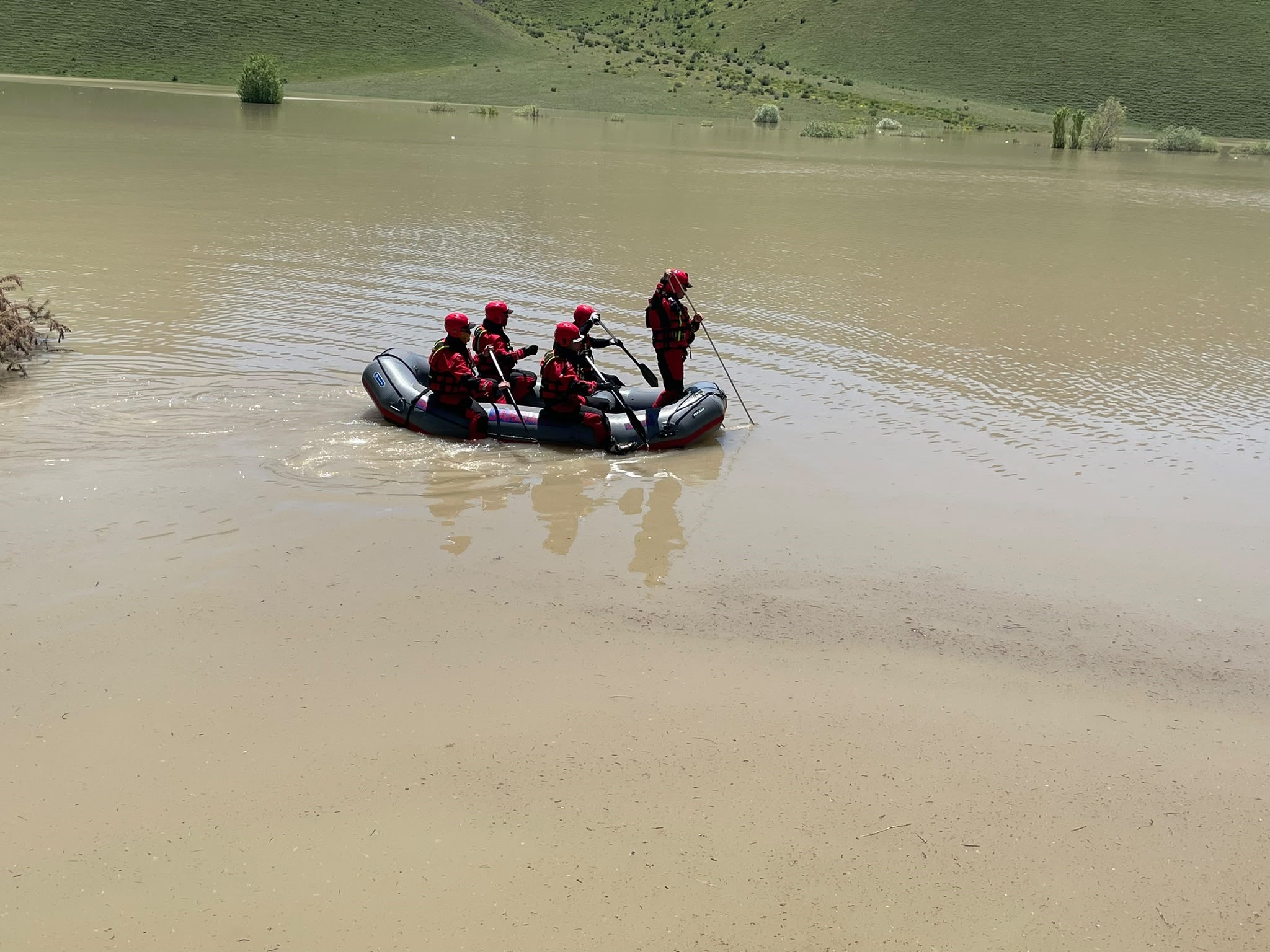 Aras Nehri'nde kaybolan genç çoban için seferberlik: 4'üncü günde de iz yok
