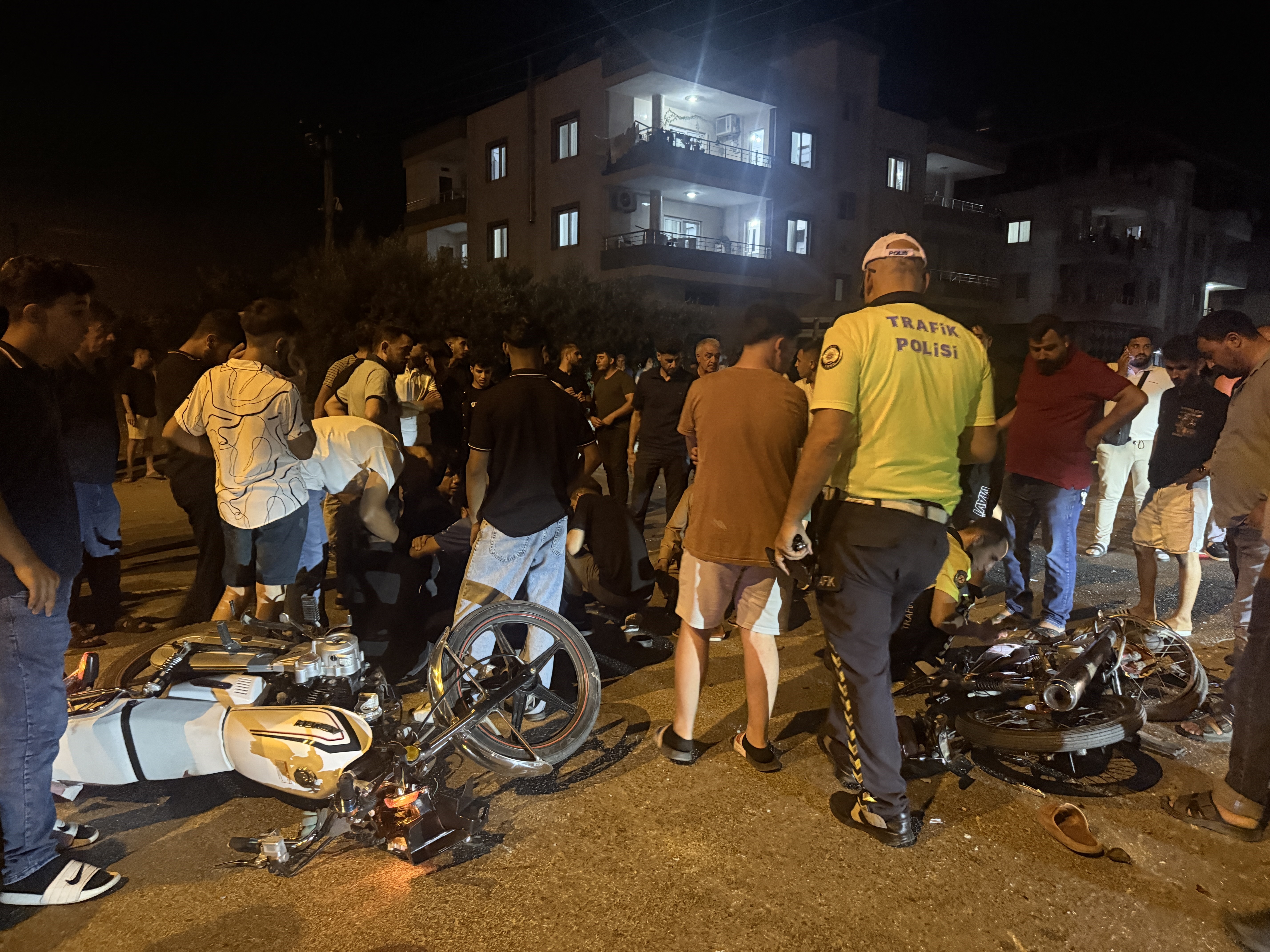 Motosiklet kazasında 1 kişi öldü, 1 kişi yaralandı