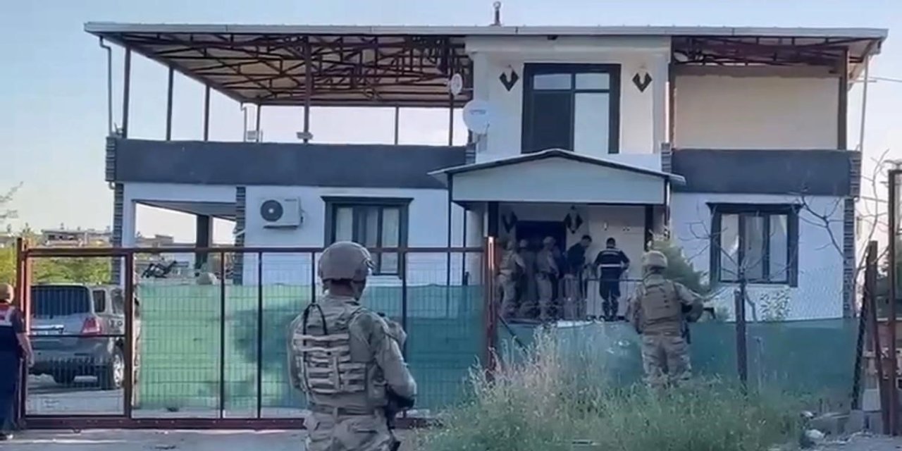 Diyarbakır Merkezli Yasa Dışı Bahis Operasyonu: 51 Şüpheli Kıskıvrak Yakalandı