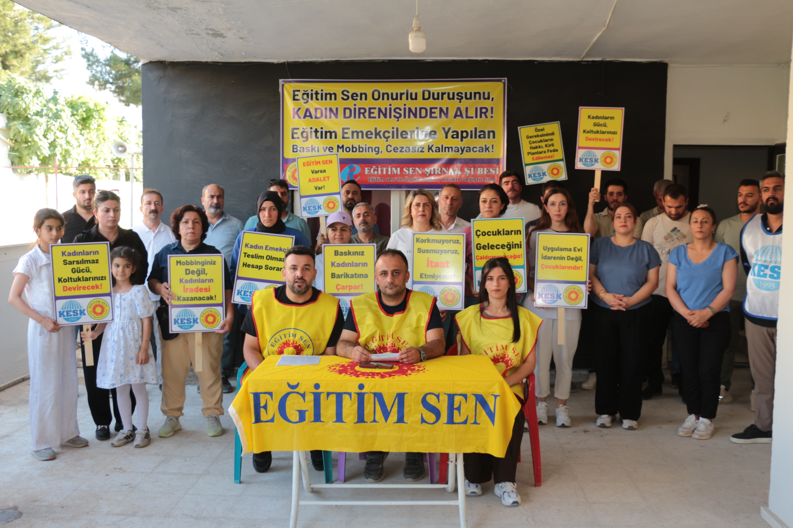 Cizre'de Eğitimde "Mobbing ve Usulsüzlük" Krizi: Eğitim-Sen’den İdarecilere Tepki
