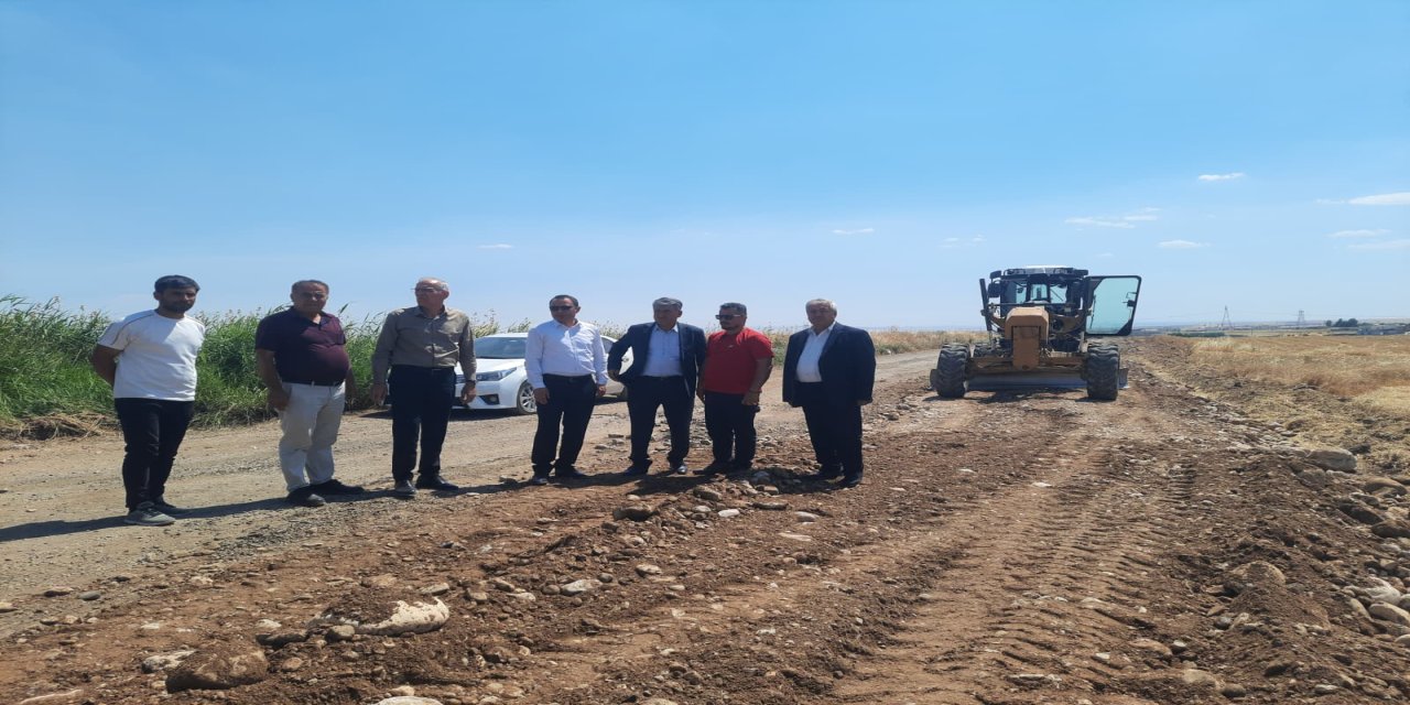 Silopi Kaymakamı Partal Yol Çalışmalarını İnceledi