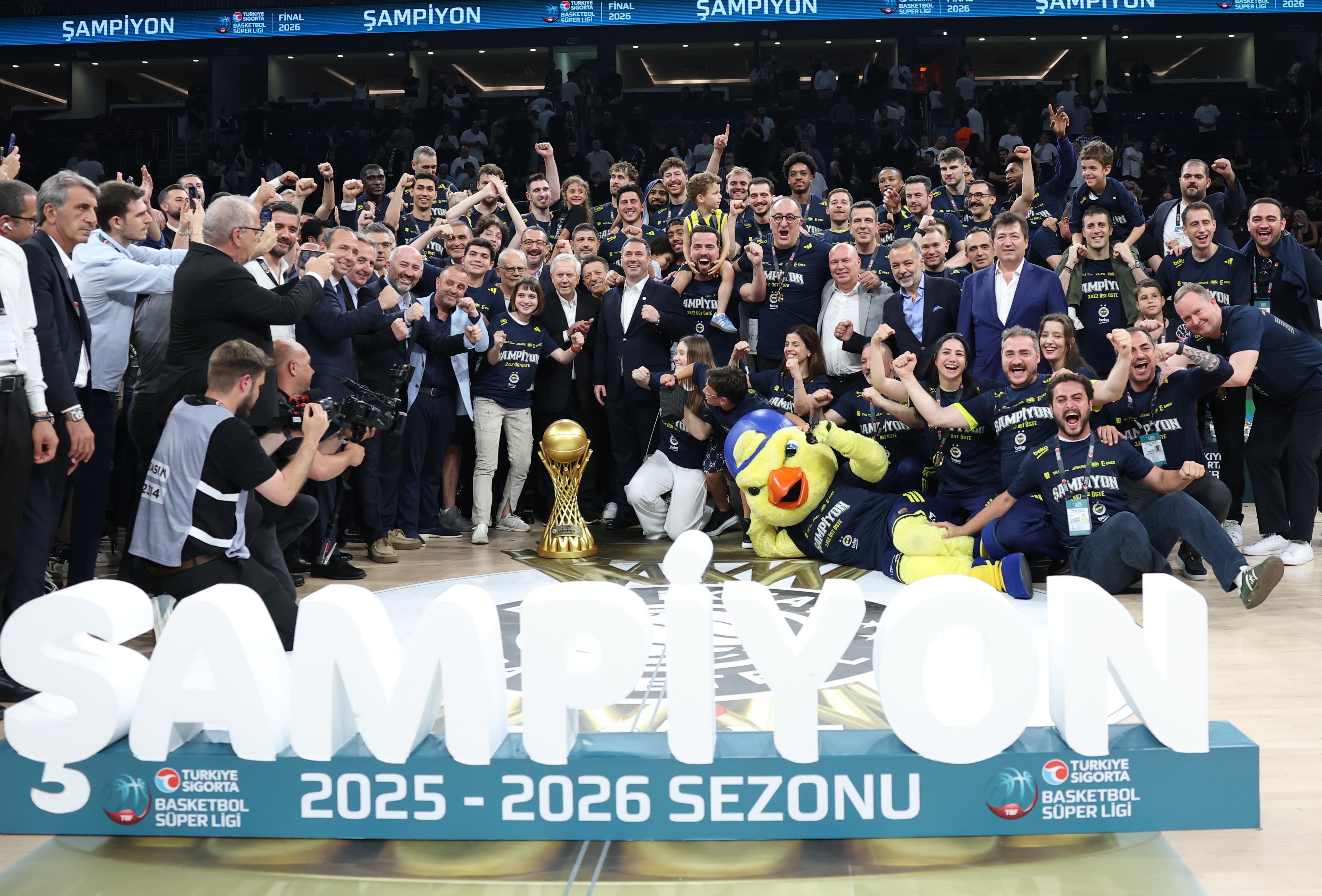 Basketbolda Şampiyon Fenerbahçe