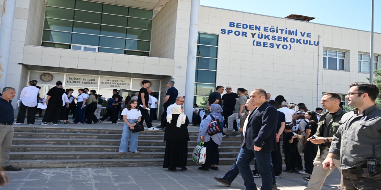 Şırnak'ta YKS Heyecanında Gençler Yalnız Bırakılmadı