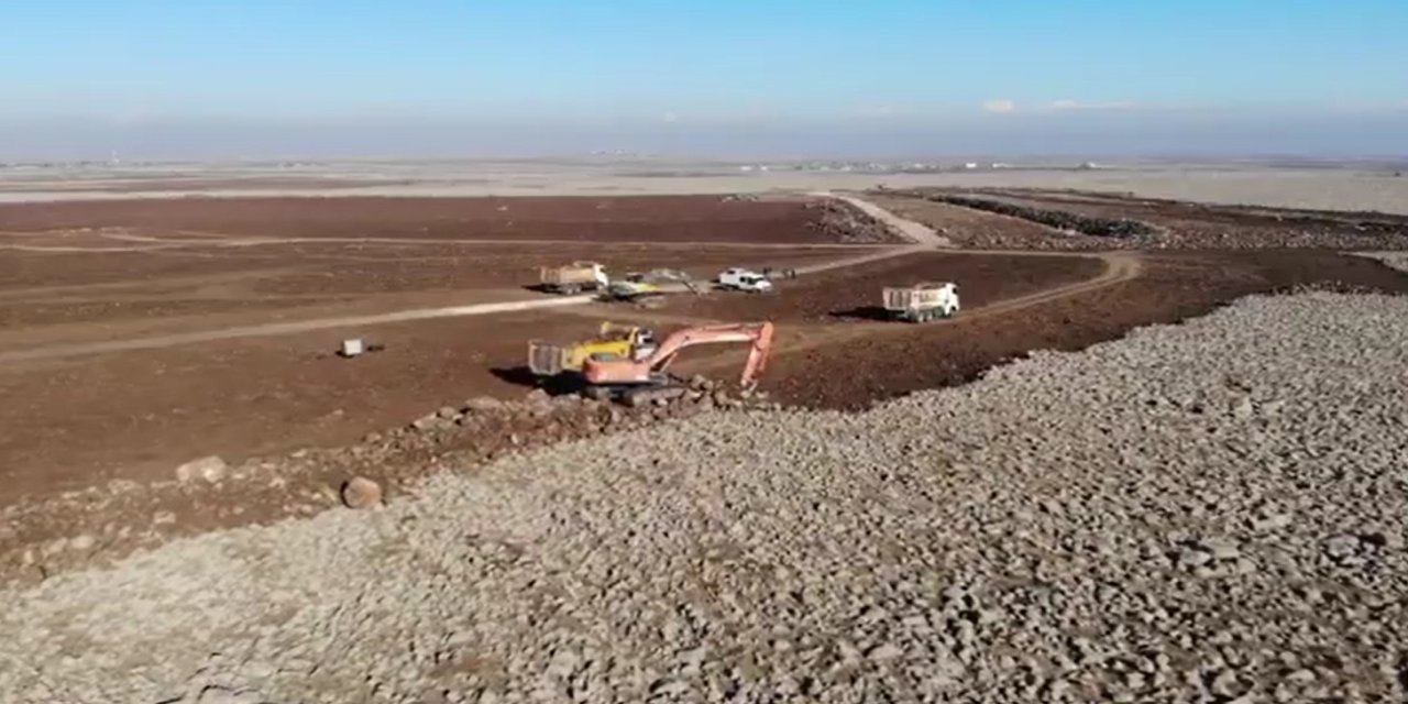 Şırnak'ta Taşlı ve Atıl Araziler Tarıma Kazandırılıyor