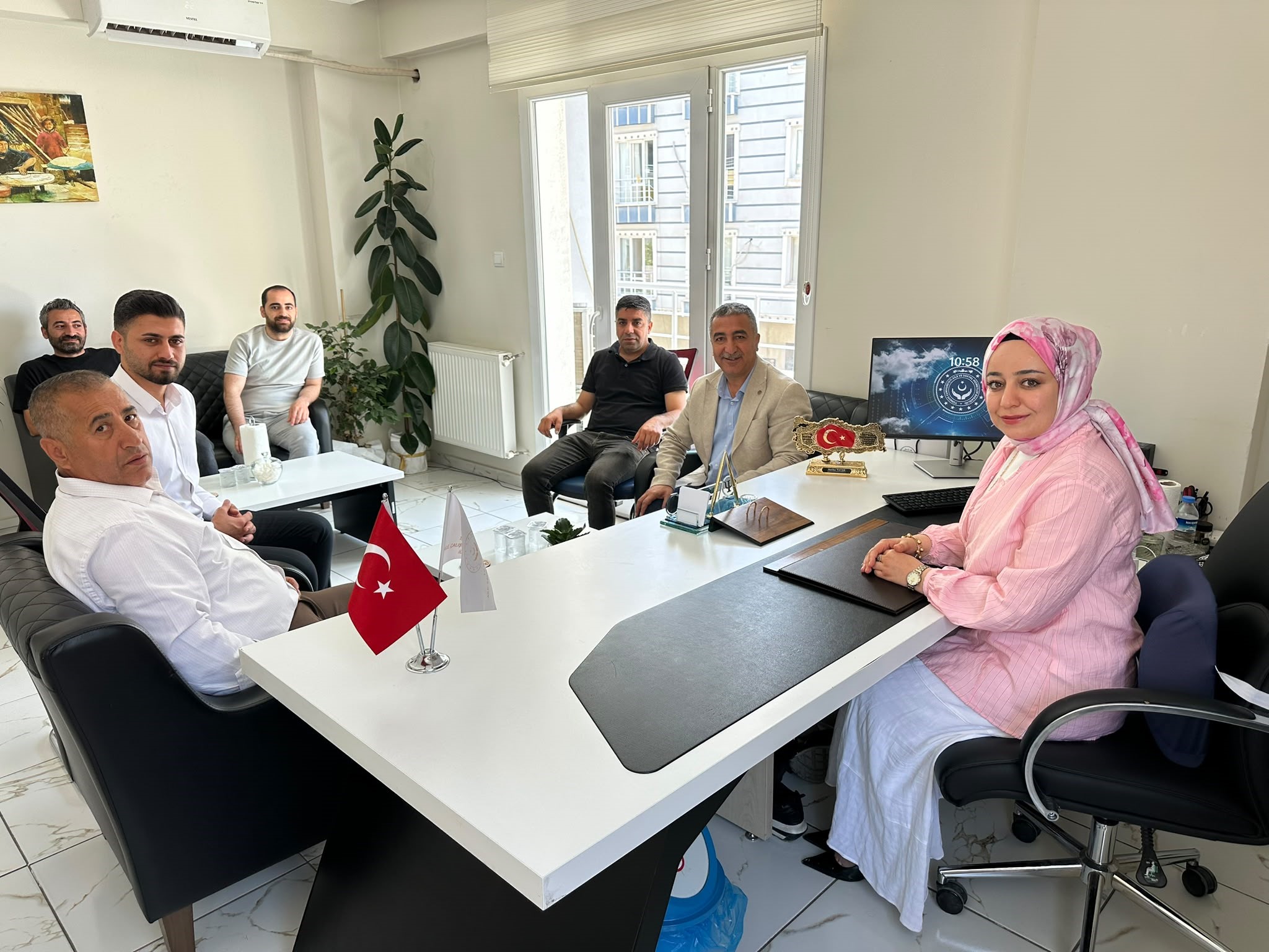 Sağlık-Sen sosyal hizmet çalışanlarının sorunlarını masaya yatırdı