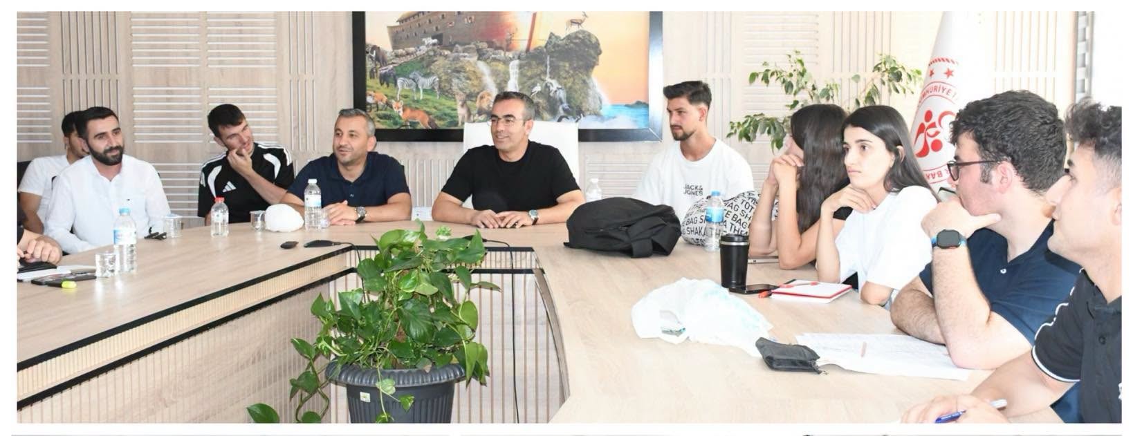 Şırnak'ta Tenis Aday Hakem Yetiştirme Kursu Başladı