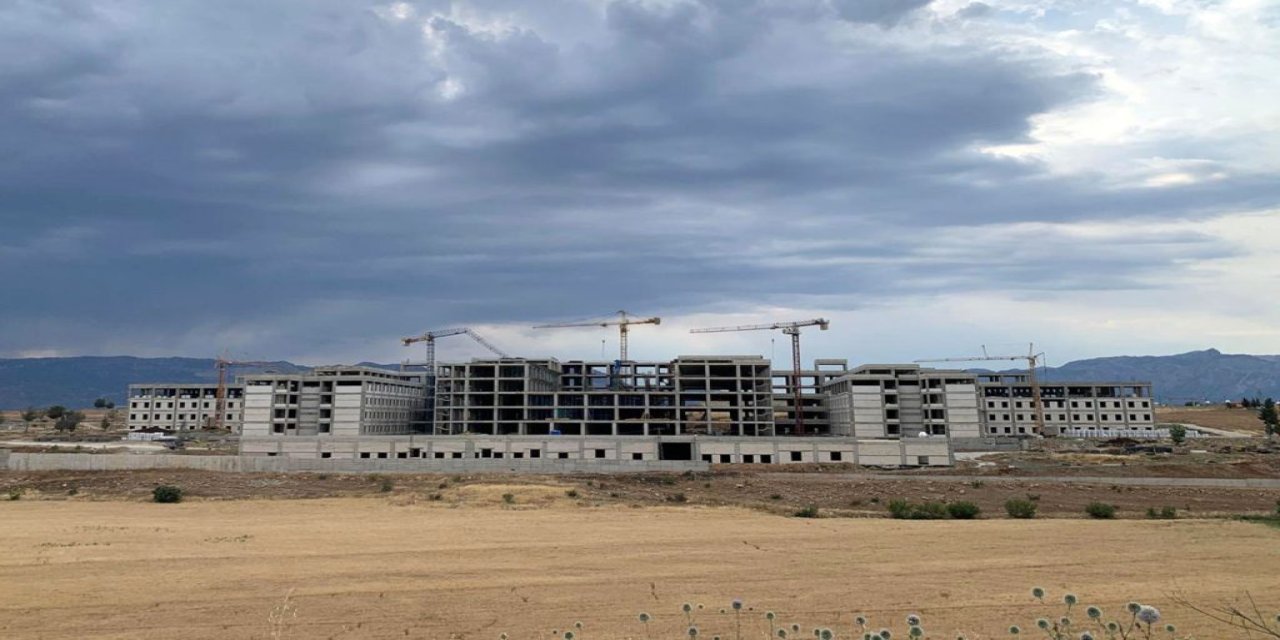 Şırnak Esnaf Odası Başkanı Ertaş'tan Kamuoyuna Hastane Açıklaması