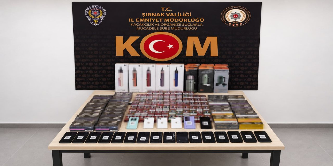Habur ve 6 İlçede Eş Zamanlı Baskınlar: Uyuşturucu ve Sahte Kimlikler Ele Geçirildi