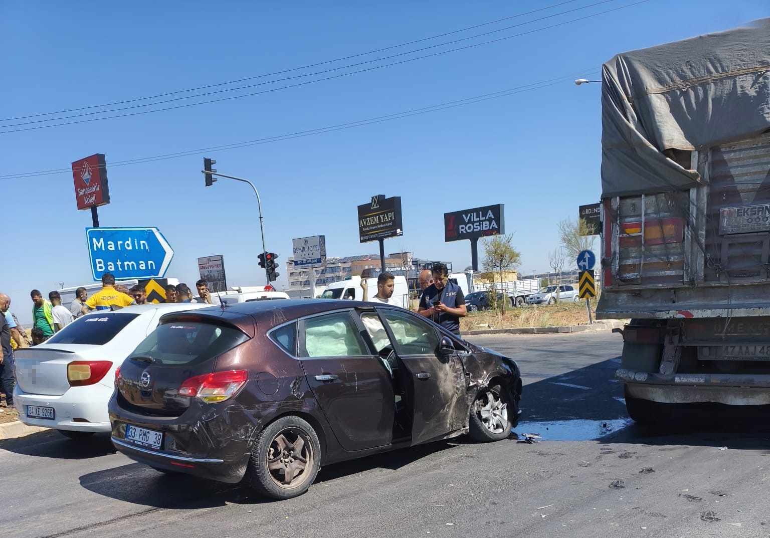 Diyarbakır’da trafik kazası: 3 yaralı