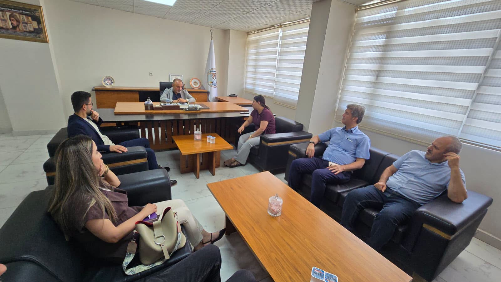 Cizre Belediyesi ve Şırnak Barosu "Yüksek Elektrik Faturası" sorununu masaya yatırdı