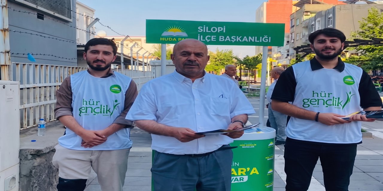 Silopi'de madde bağımlılığına karşı broşür dağıtıldı