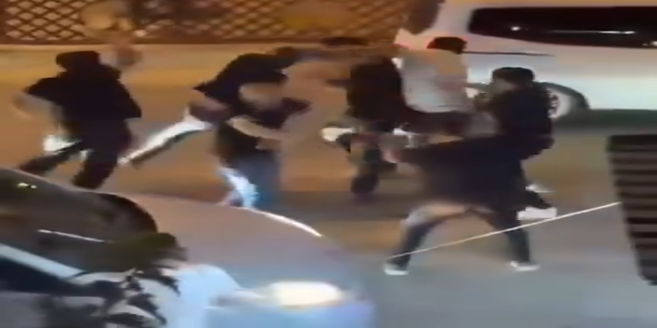 Silopi'de Cadde Ortasında Sopalı Kavga:11 gözlatı