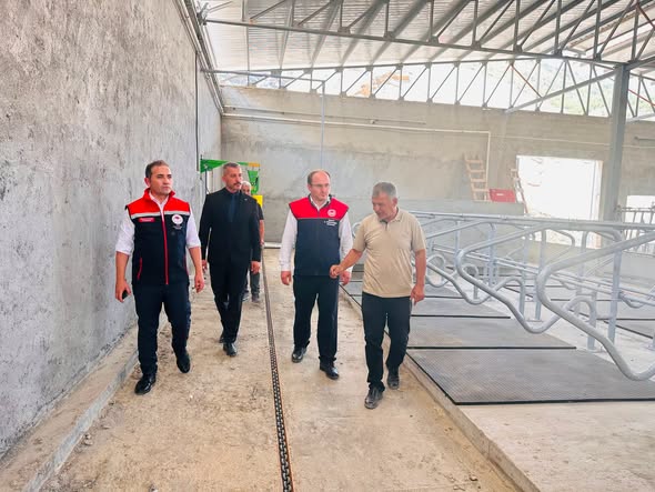 Şırnak’ta 100 Baş Süt Sığırcılığı Projesi Yerinde İncelendi