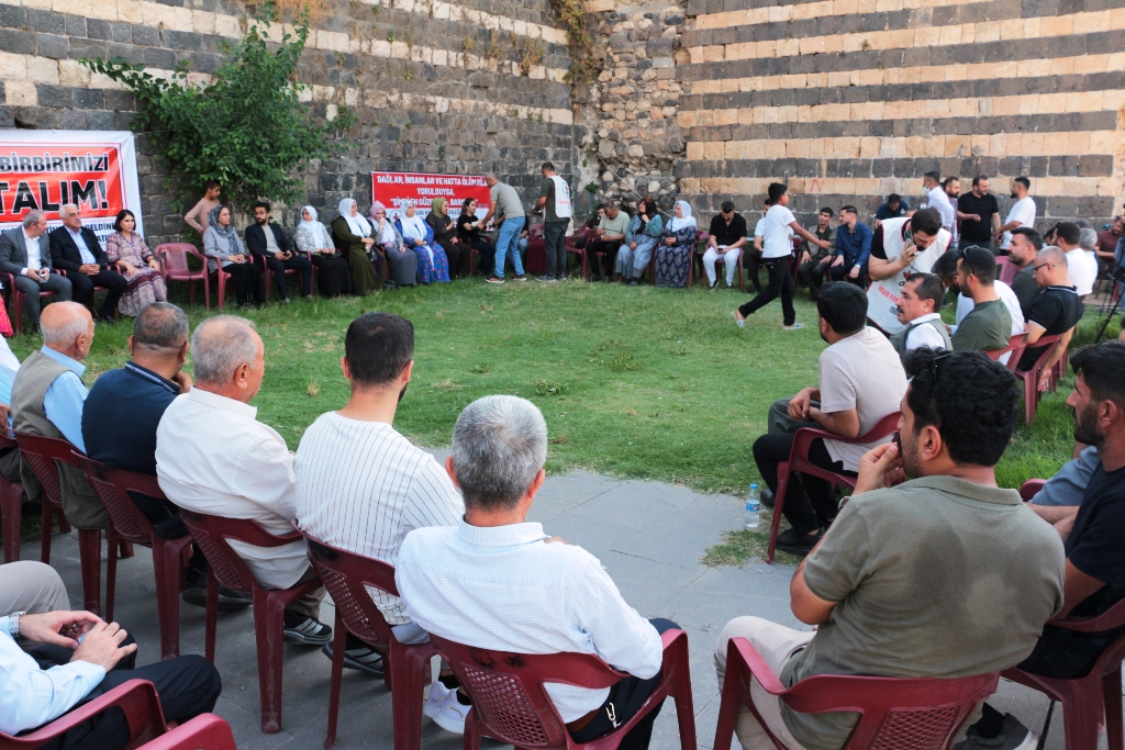 Cizre’de "Toplumsal Barış ve Kardeşlik Nöbeti"
