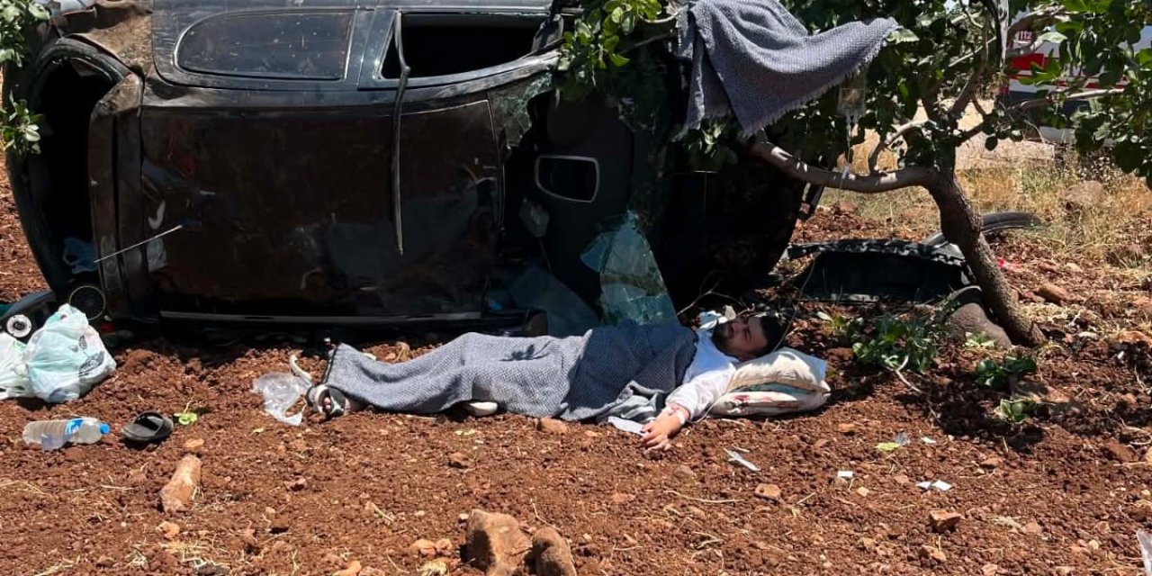 Gaziantep'te takla atan otomobilde 3 kişi yaralandı