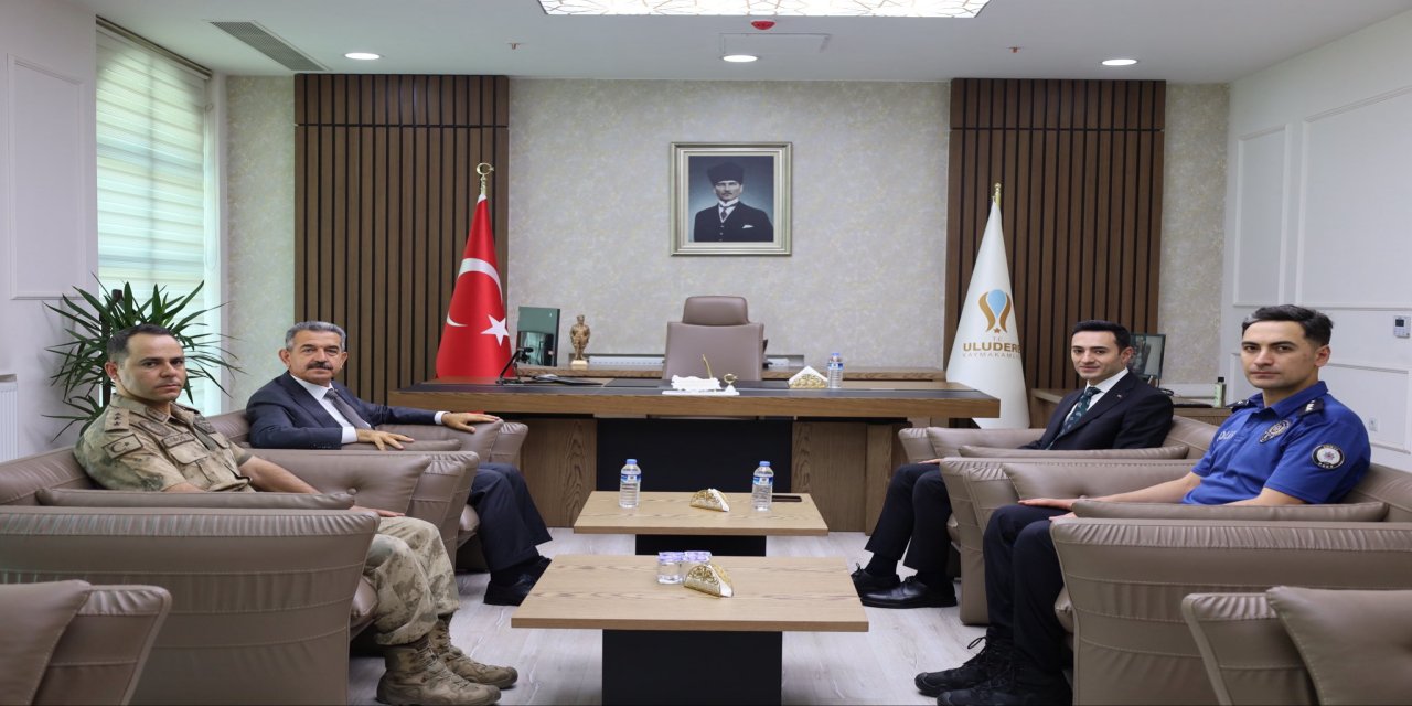 Şırnak Valisi Ekici'den Uludere Kaymakamlığına ziyaret
