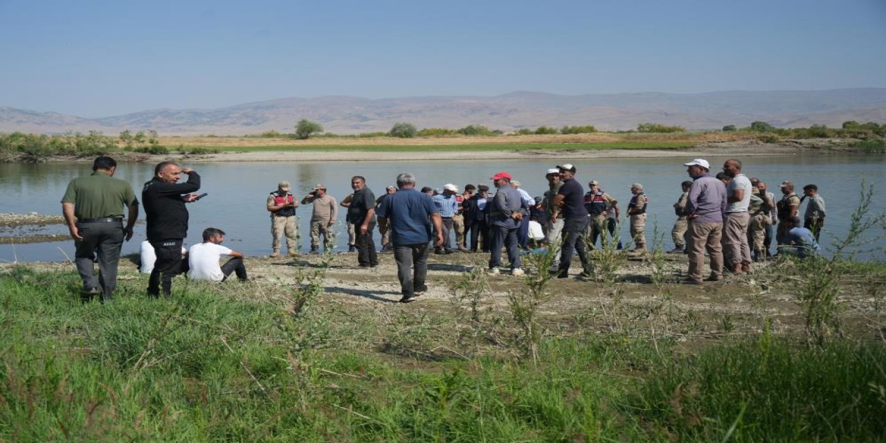 Murat Nehri'nde kaybolan Berat'ın cansız bedenine ulaşıldı