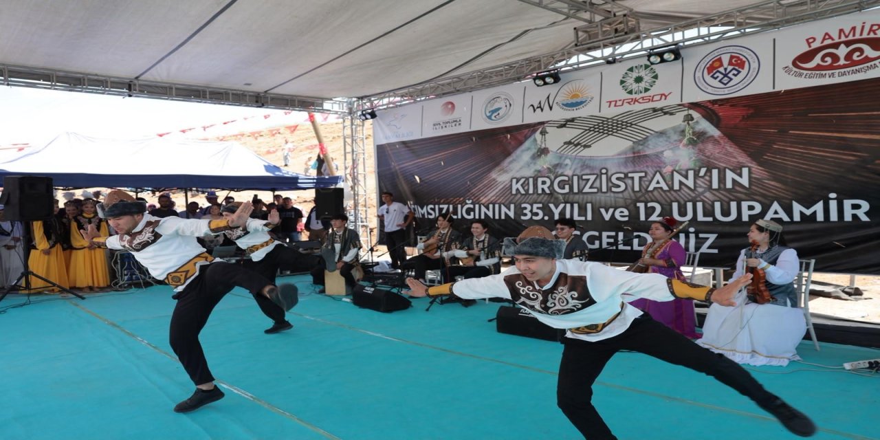 Erciş'te "12. Ulupamir Kültür Şöleni"