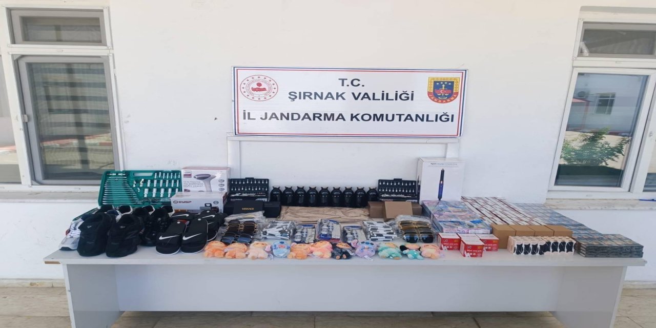 Şırnak’ta jandarmadan kaçakçılığa büyük darbe: 8,3 milyon liralık kaçak ürün ele geçirildi
