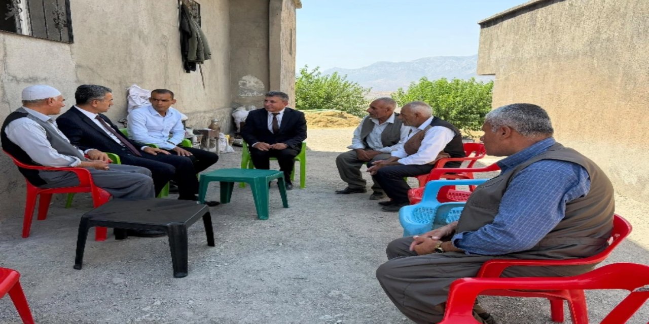 Şırnak Valisi Birol Ekici, Toptepe Köyü'nde Vatandaşları Ziyaret Etti
