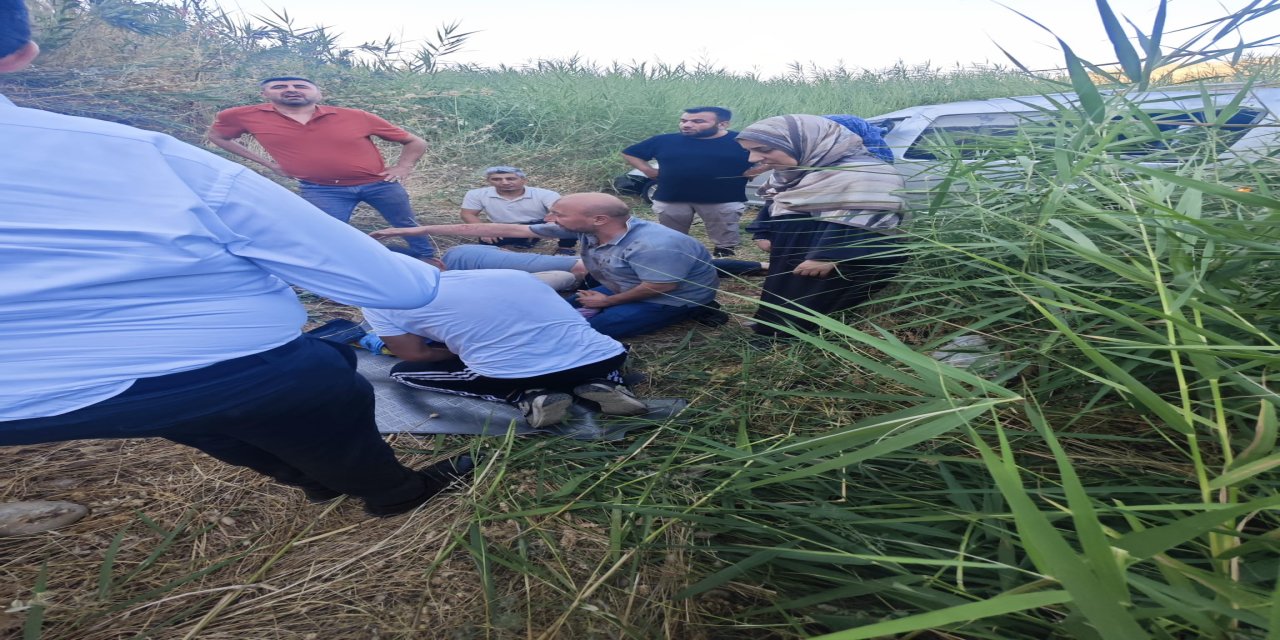 Şırnak'ta Kamyonet Şarampole Devrildi: İlk Belirlemelere Göre 5 Yaralı