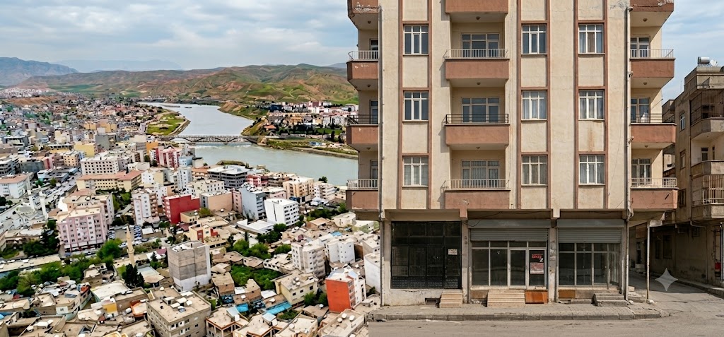 Cizre’de Yüksek Kira Fiyatları Vatandaşın hem Canını hem Cebini Yakıyor