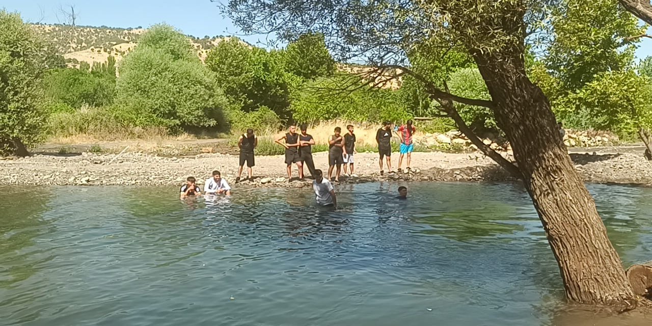 Şırnak'ın En Serin Noktası Hafta Sonu Ziyaretçi Akınına Uğruyor