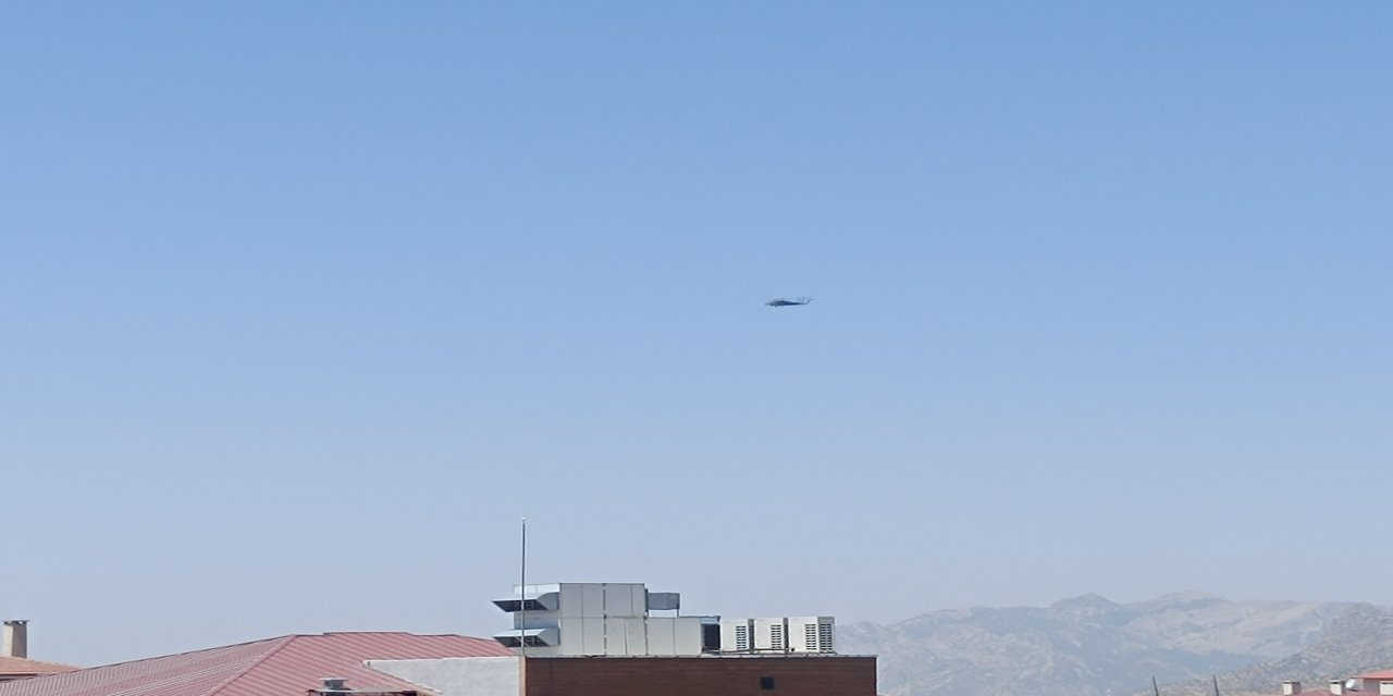 Şırnak'ta Yaylada Baygın Kalan Kadın İçin Helikopter Destekli Kurtarma Operasyonu
