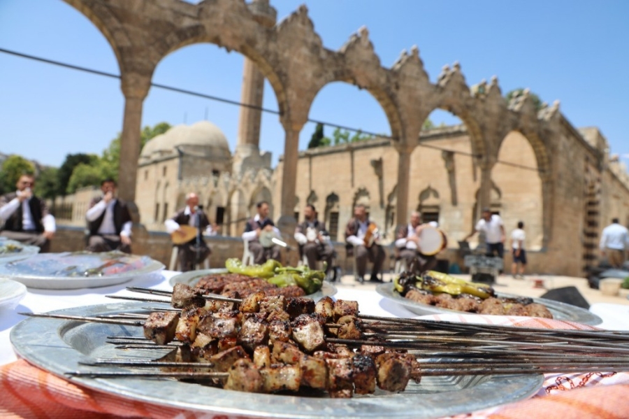 ŞANLIURFA, İSLAM ÜLKELERİ TURİZM BAŞKENTİ OLDU