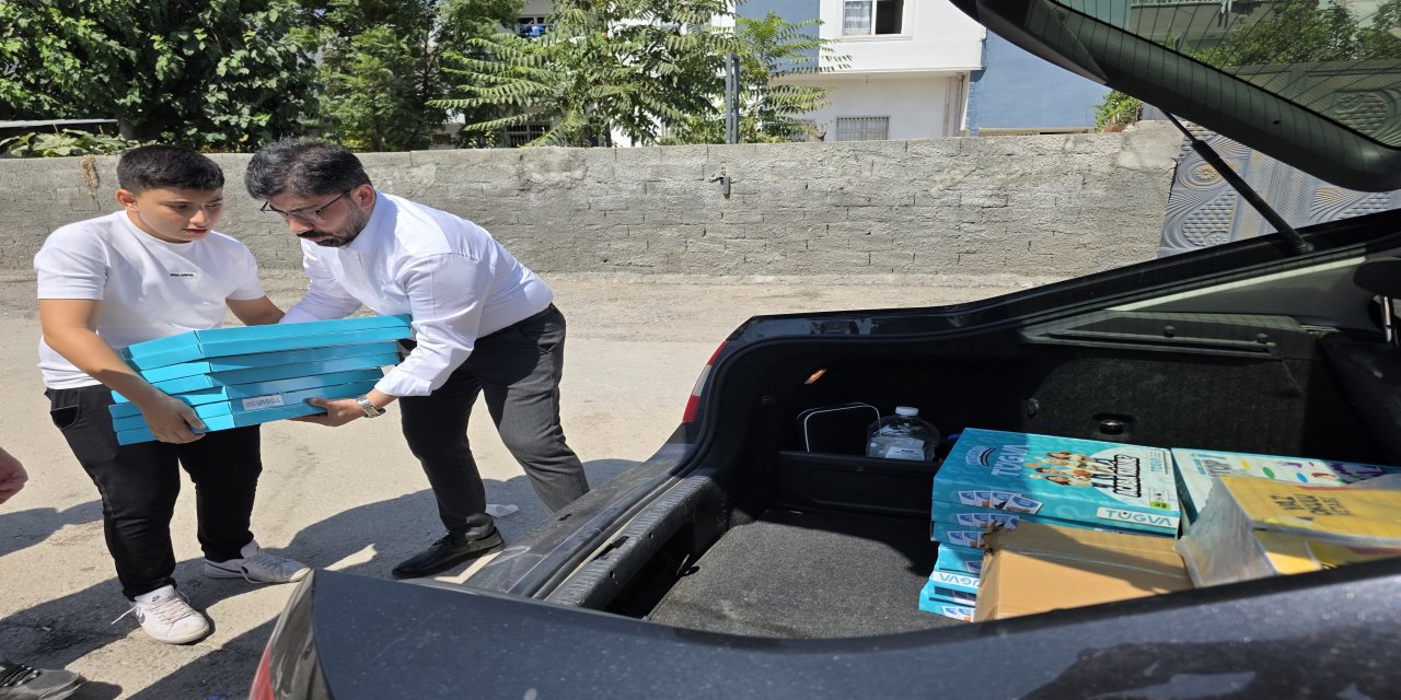 Şırnak'ta TÜGVA Yaz Okulu Öğrencilerine Kitap ve Zekâ Oyunu Hediyesi