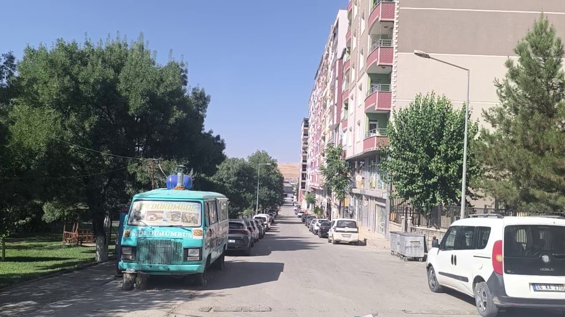Siirt Kurtalan'da sıcak hava sokakları boşalttı