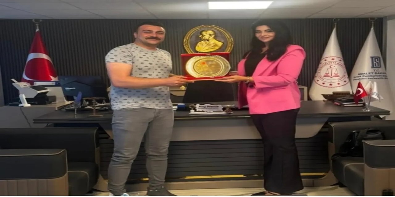 Şırnak'tan Batman'a Tayin Olan Şefe Veda Yemeği