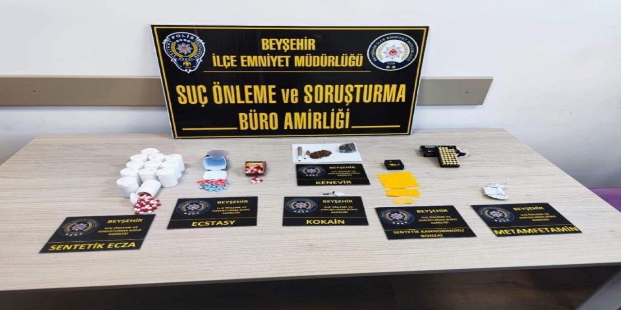 Konya'da eve düzenlenen operasyonda uyuşturucu ve mermi çıktı