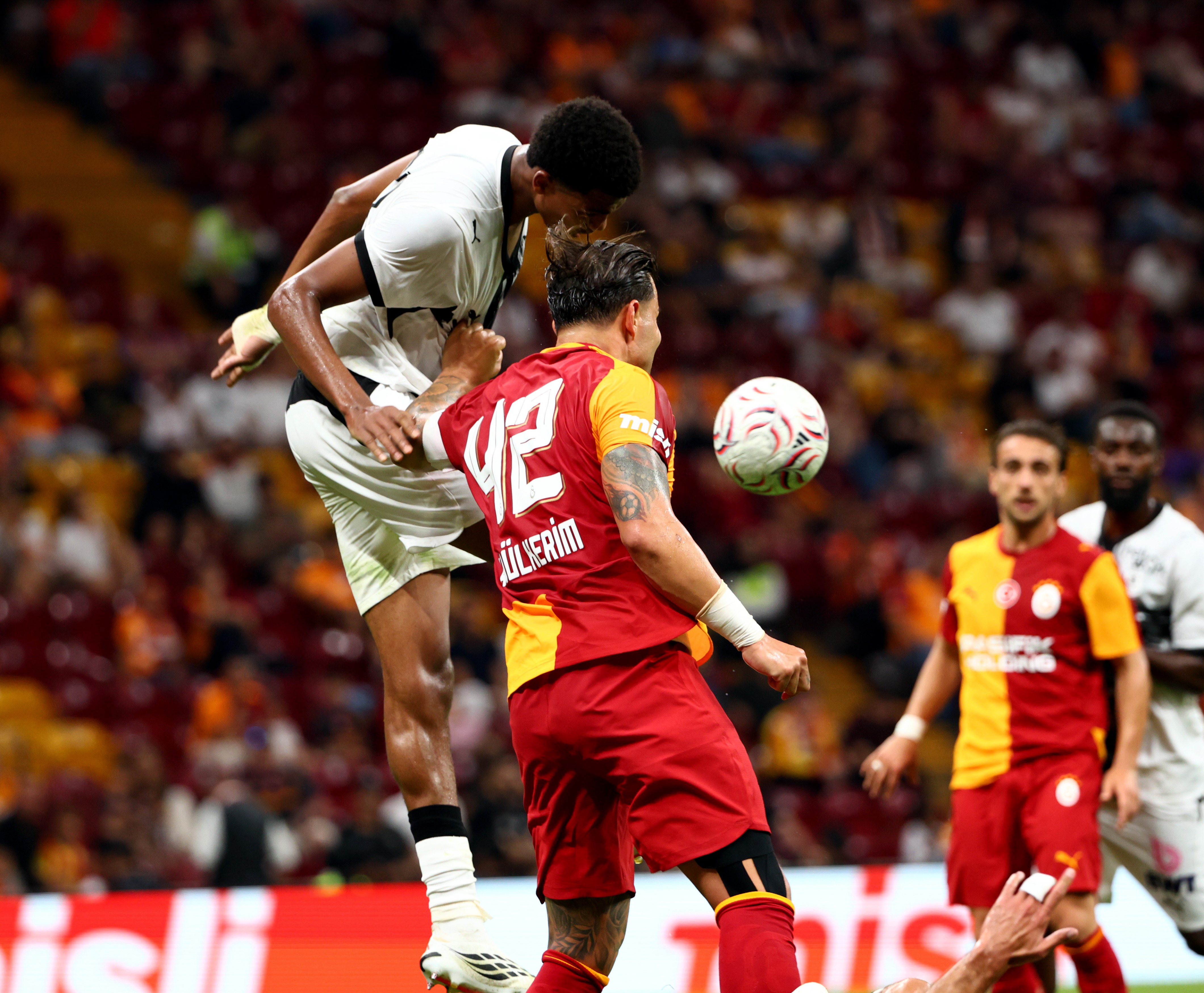 Galatasaray: 3 - Rennes: 3