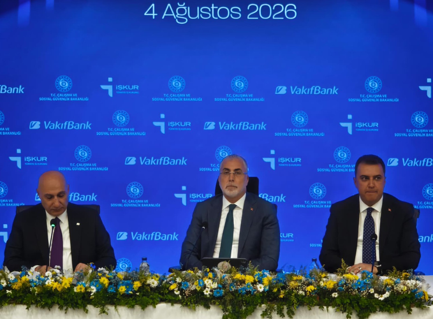 Bakan Işıkhan: "Kadın ve gençlerimizin ihtiyaçlarına daha etkin çözümler sunmayı hedefliyoruz"