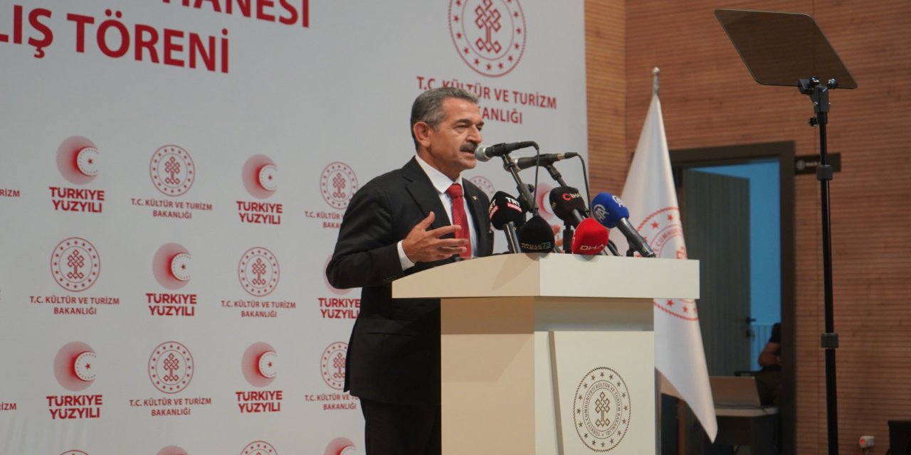 Vali Ekici: "Şırnak, Türkiye Yüzyılı'nı inşa edecek bilim insanlarını yetiştiriyor"