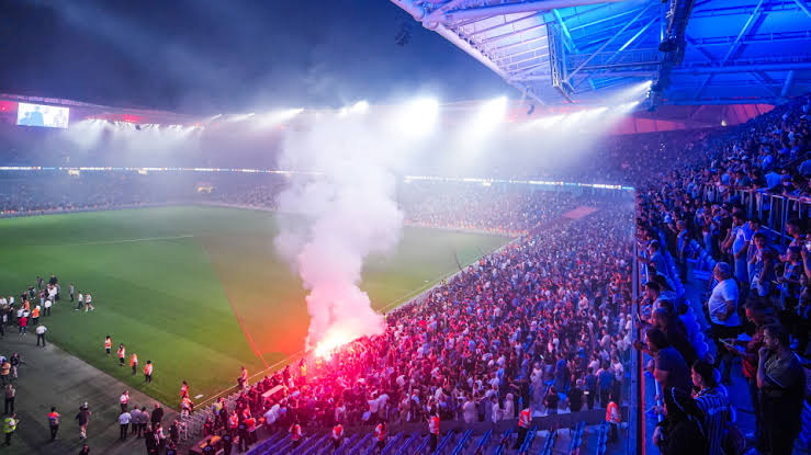 Trabzonspor kombine satışlarında kulüp tarihinin rekorunu kırdı