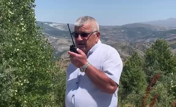 GSM şebekesi çekmeyince, telsiz sistemiyle haberleşmeye başladılar