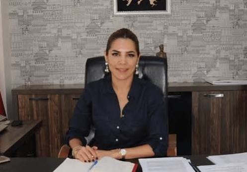 Gazeteci Duygu Öksüz Canova son yolculuğuna uğurlandı