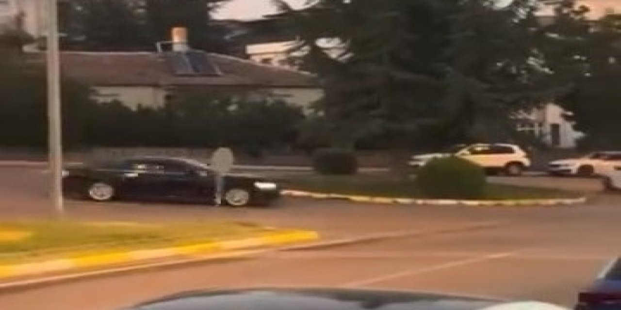 Aynı sürücü otomobiliyle ikinci kez drift yaptı: O anlar kameraya yansıdı