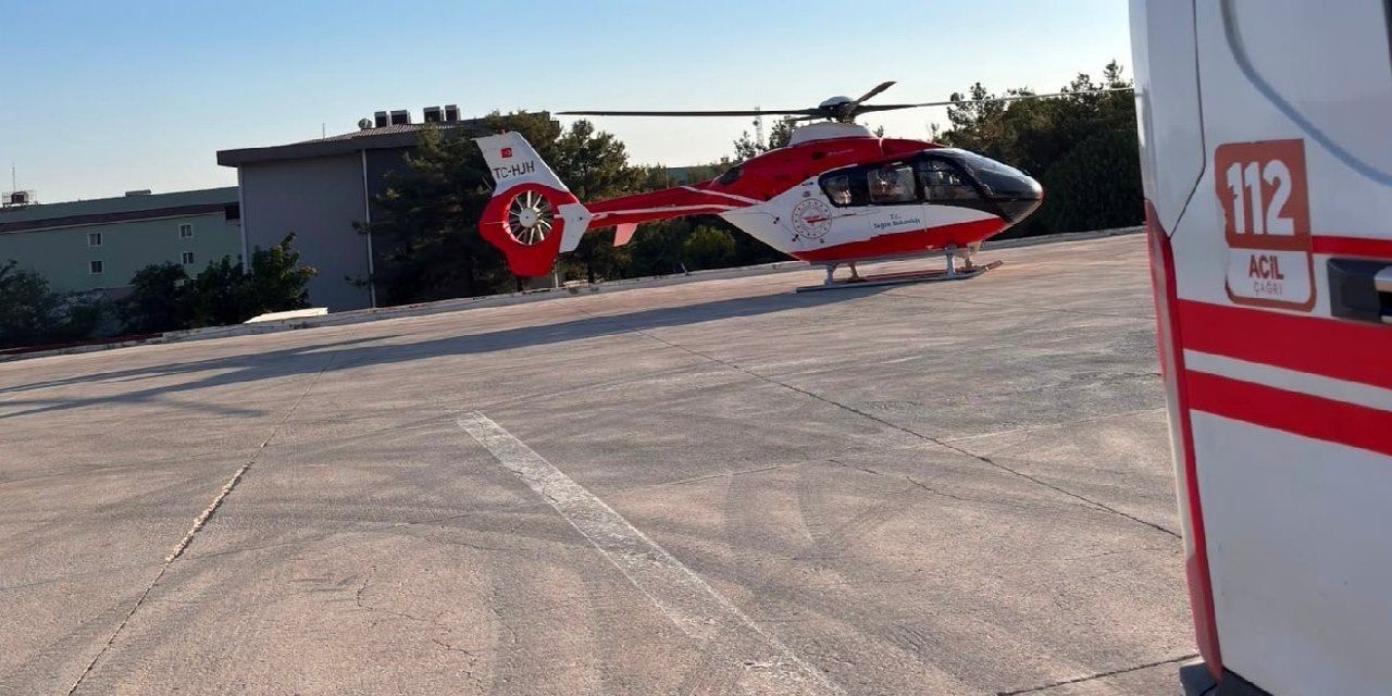 Şırnak’ta gaz lambası yağı içen çocuk helikopter ambulansla Diyarbakır'a sevk edildi