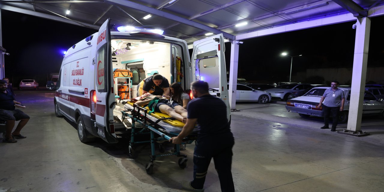 Kozan'da zincirleme trafik kazası: 2 yaralı