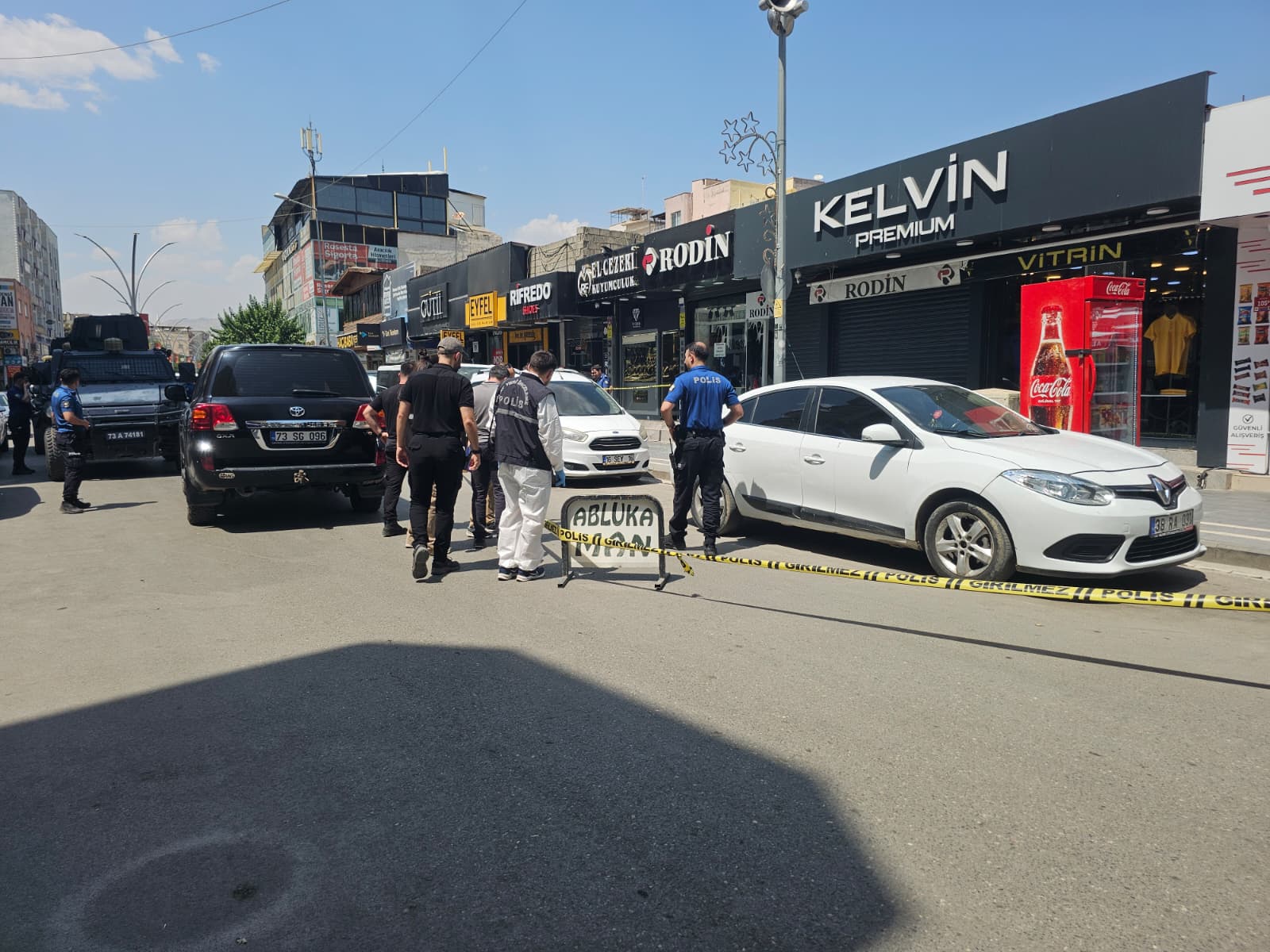 Cizre’de Akrabalar Arasında Silahlı Kavga: 1’i Ağır 2 Yaralı