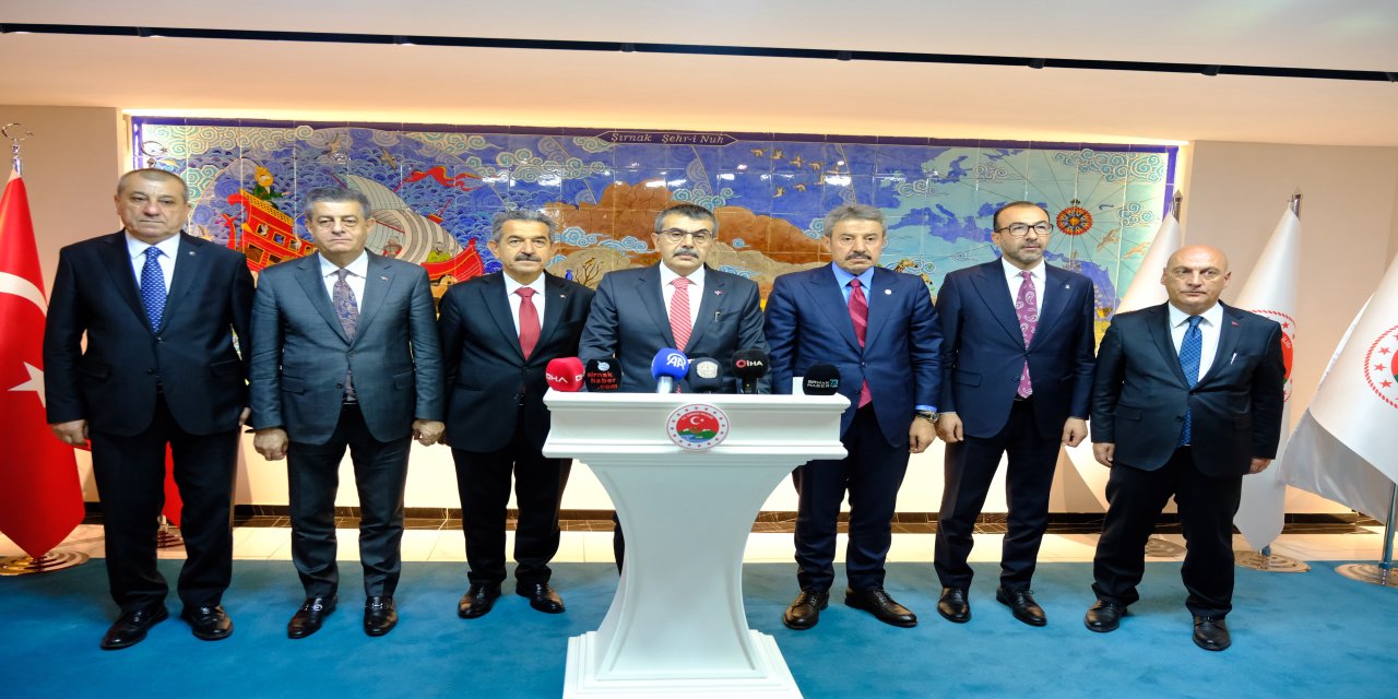 Bakan Tekin Şırnak’ta Eğitim Karnesini Açıkladı: Öğretmen Sayısı 5 Kat, Derslik Sayısı 4 Kat Arttı