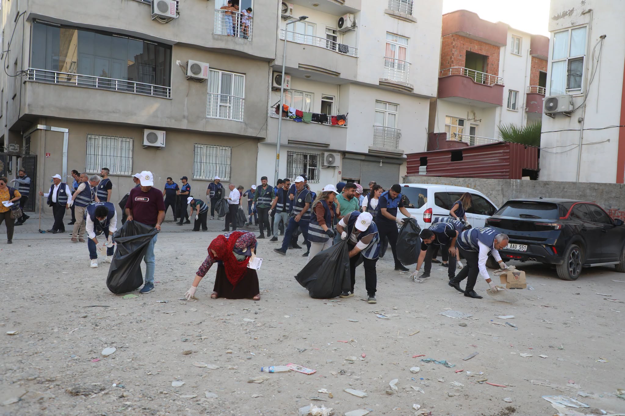 Cizre’de “Kolektif Emekle Temiz Kentler” Kampanyası 4’üncü Gününü Geride Bıraktı