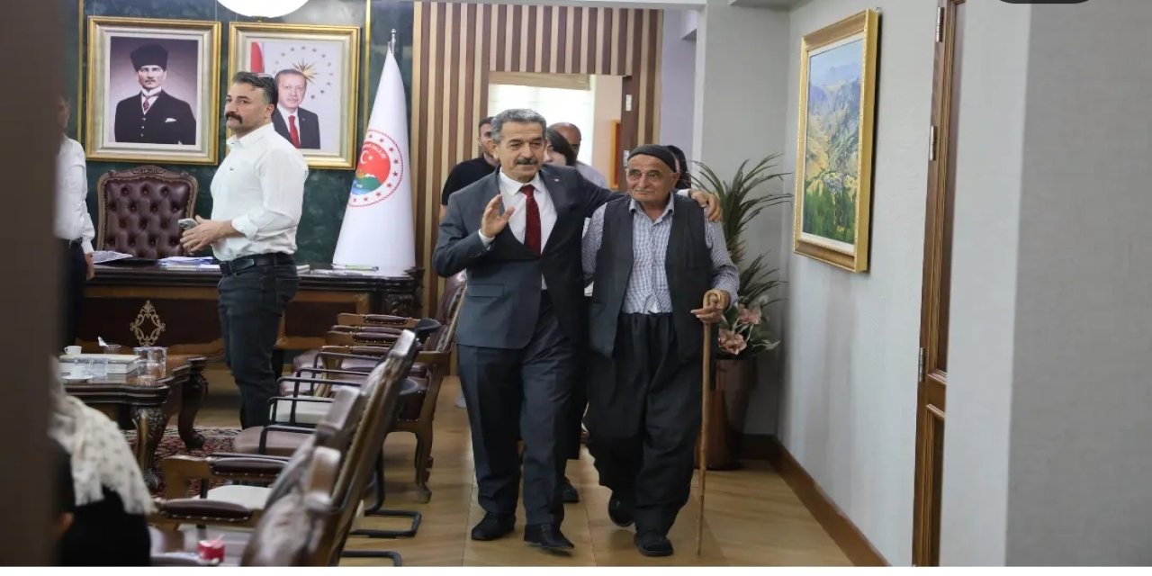 Şırnak’ta Hafta Sonu Mesaisi: Vali Ekici Vatandaşları Dinledi