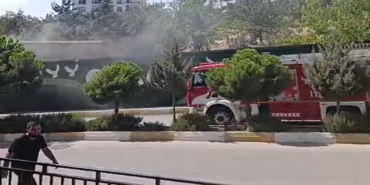 Şırnak’ta Mezarlıkta Trafo Yangını Paniğe Neden Oldu